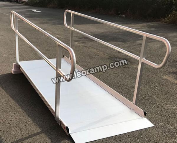 WHEELCHAIR RAMPS &raquo; WR01H-3FT ramp
